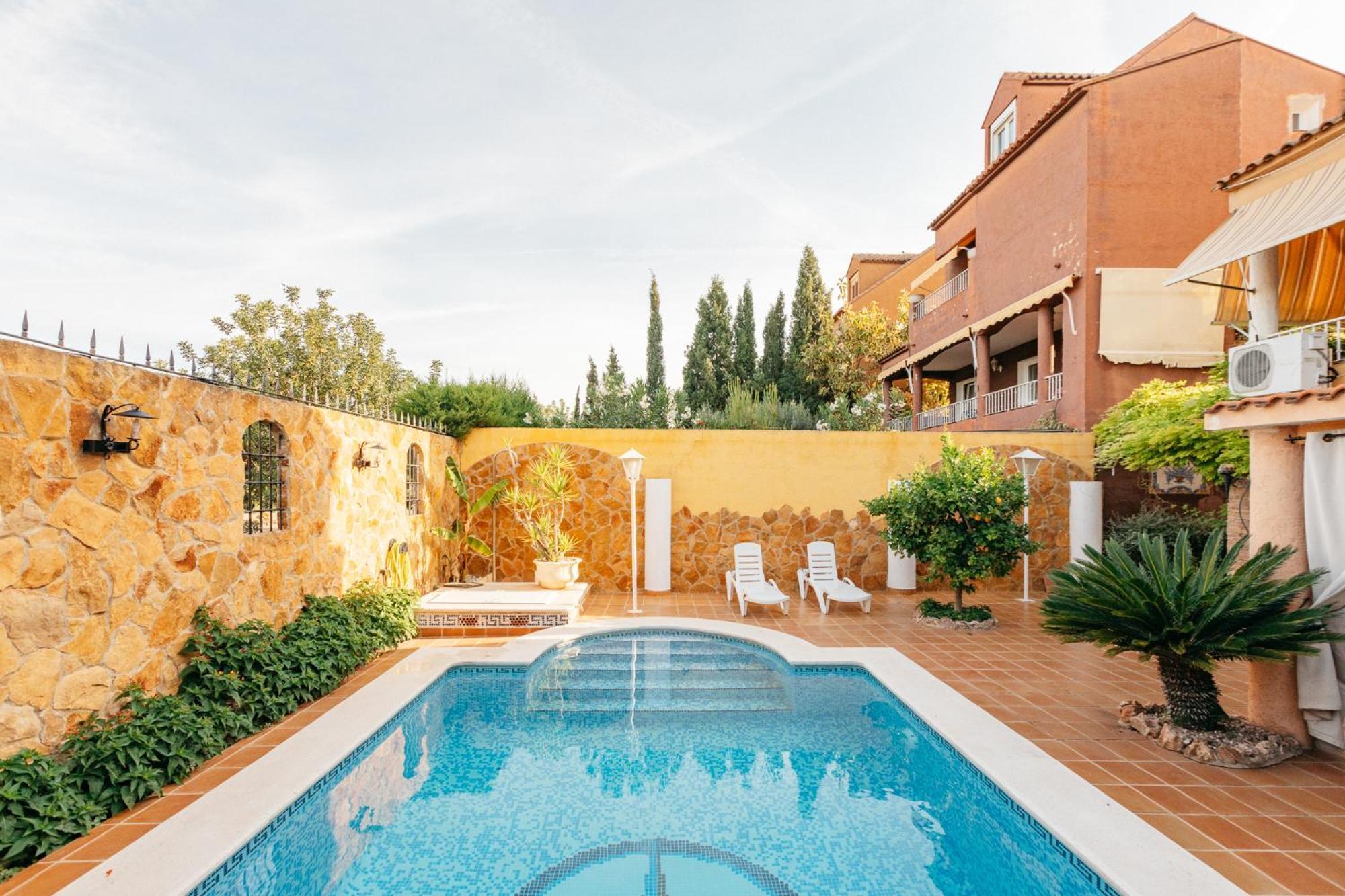 Chalet, Villa Rodeada De Naturaleza Piscina A Doce Klm De Valencia Y 7 Del Aeropuerto المظهر الخارجي الصورة