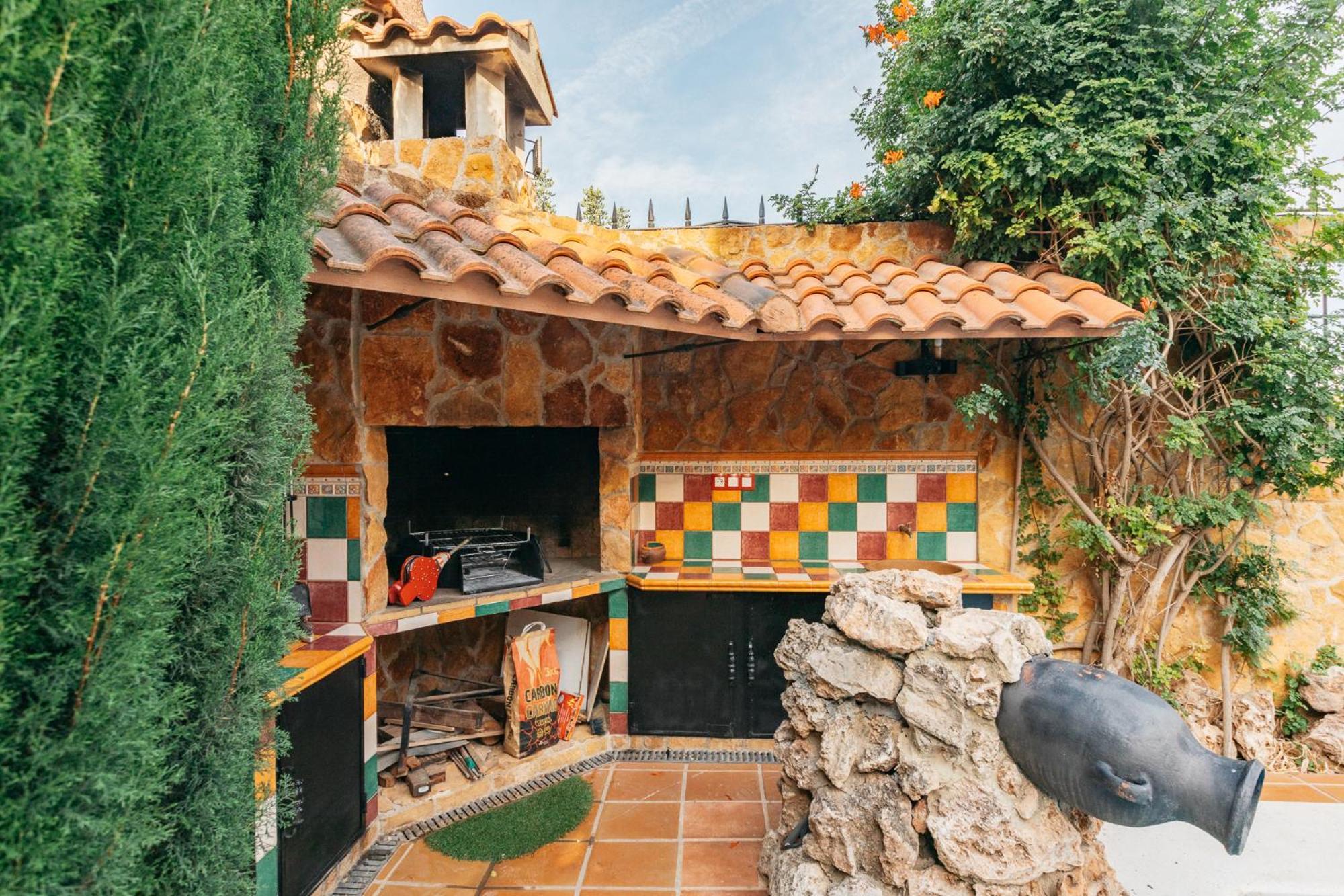 Chalet, Villa Rodeada De Naturaleza Piscina A Doce Klm De Valencia Y 7 Del Aeropuerto المظهر الخارجي الصورة