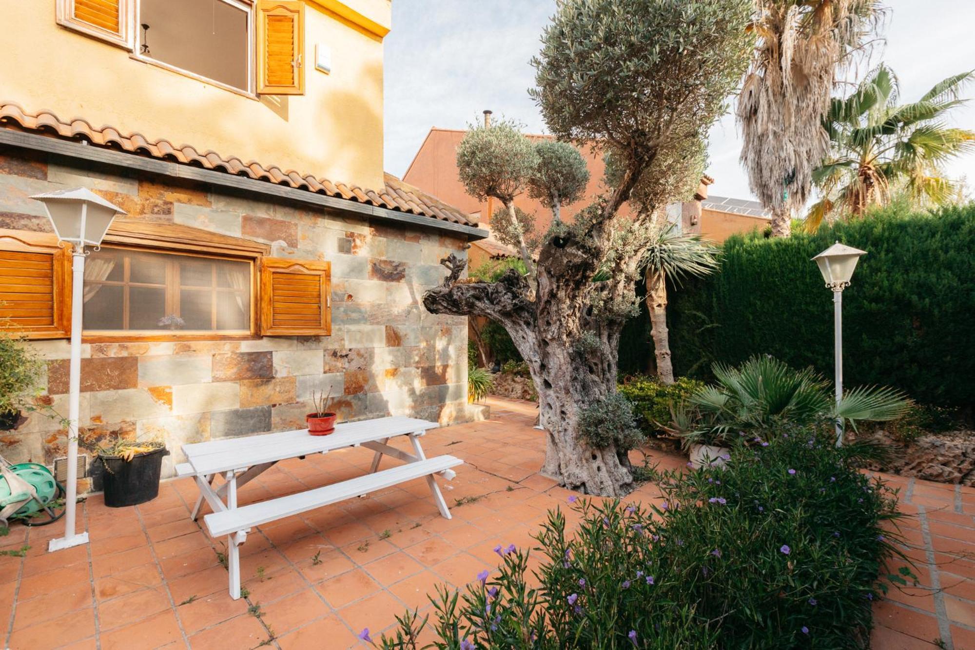 Chalet, Villa Rodeada De Naturaleza Piscina A Doce Klm De Valencia Y 7 Del Aeropuerto المظهر الخارجي الصورة